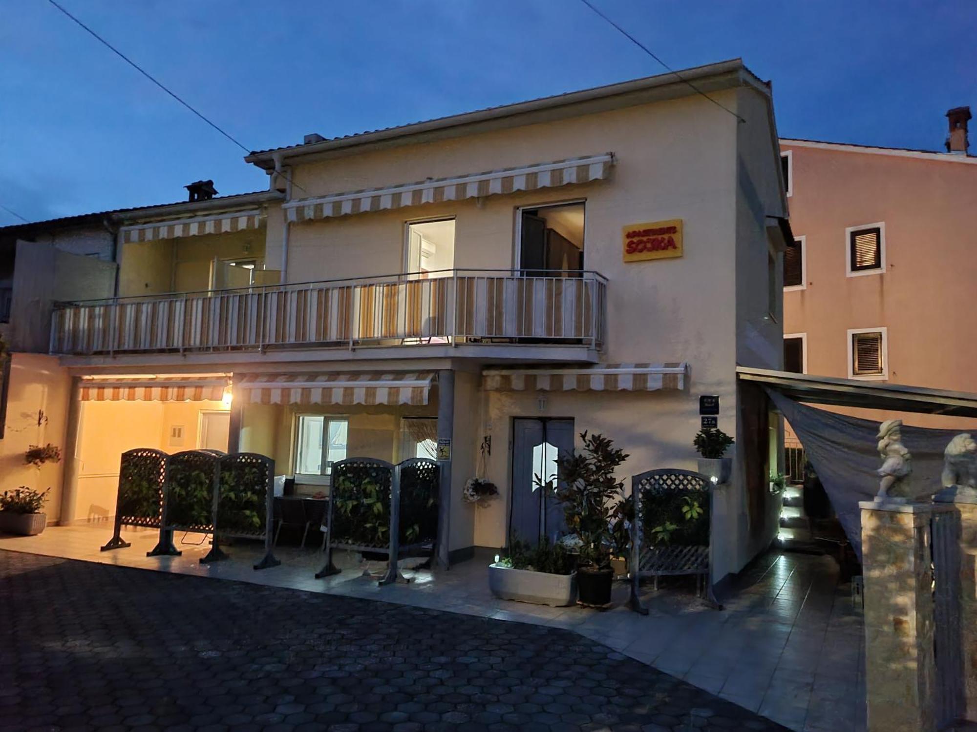 Apartmani Sojka โรวีน ภายนอก รูปภาพ