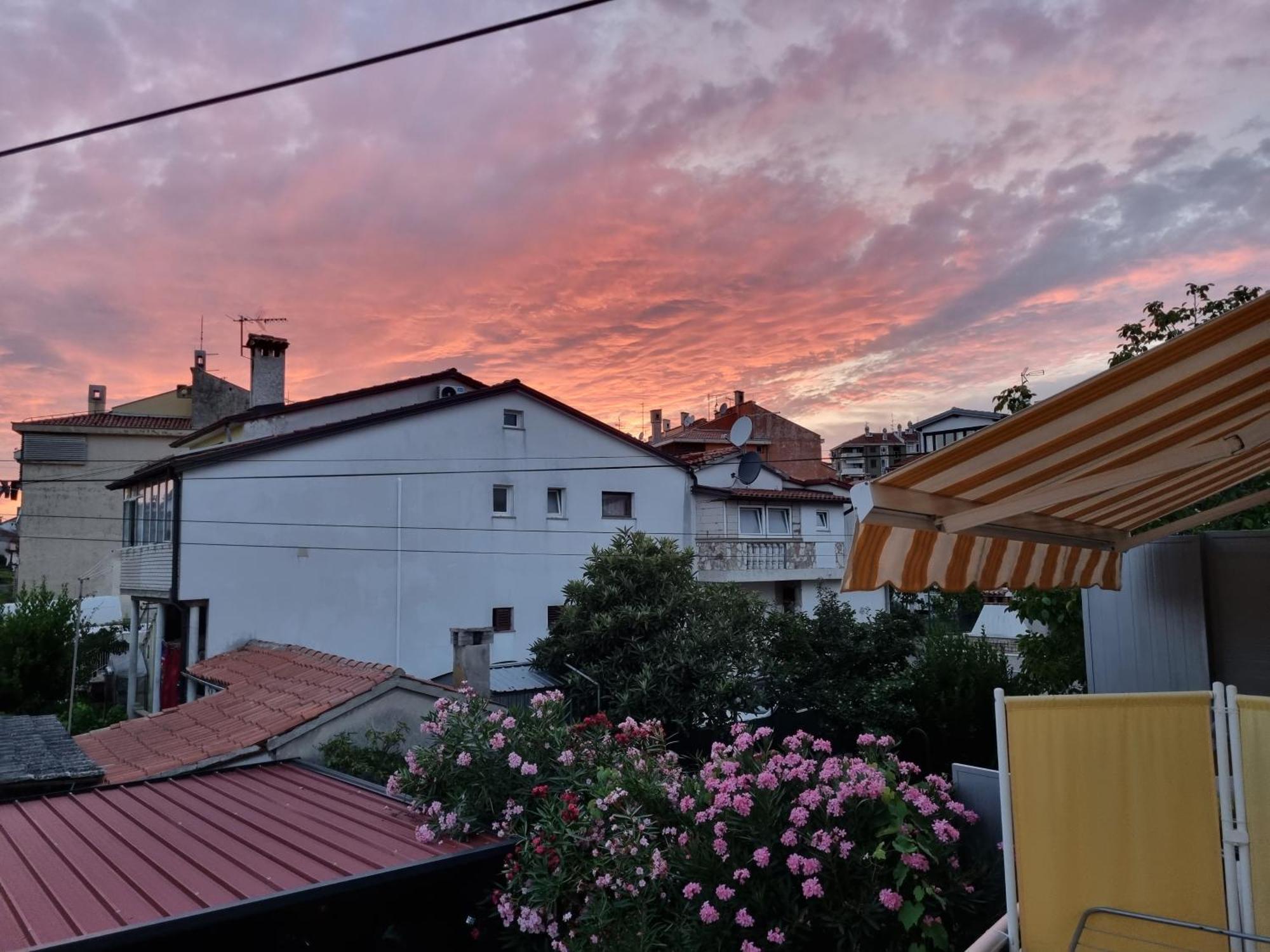 Apartmani Sojka โรวีน ภายนอก รูปภาพ