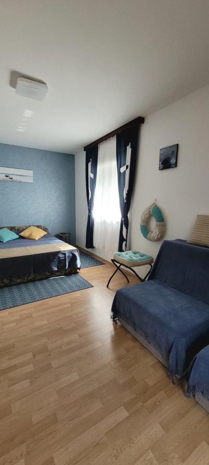 Apartmani Sojka โรวีน ภายนอก รูปภาพ